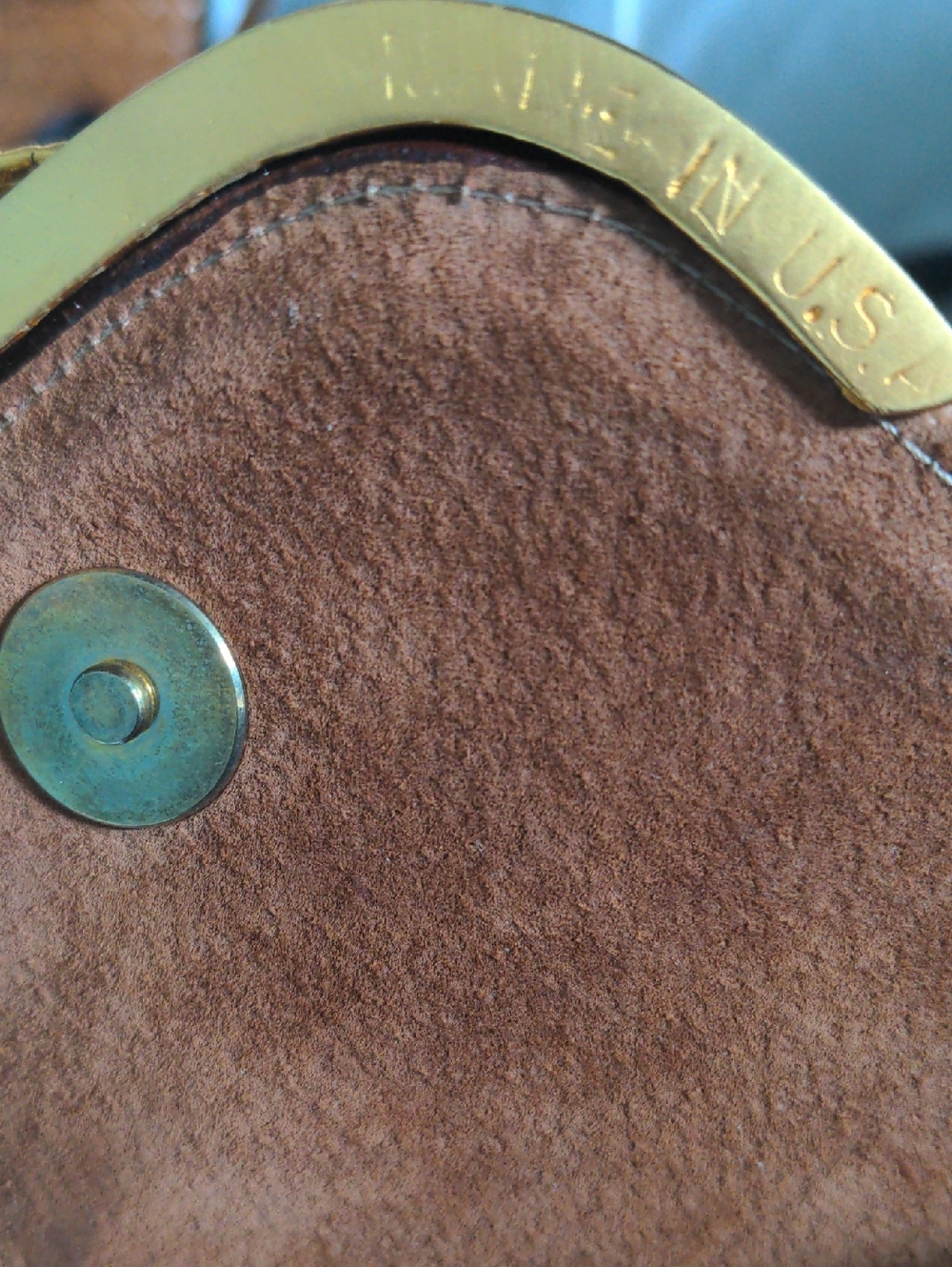 Vintage Faux  Crocodile Crossbody Bag,,  Structured, Heavy Brass Crocodile, - Picture 8 of 14